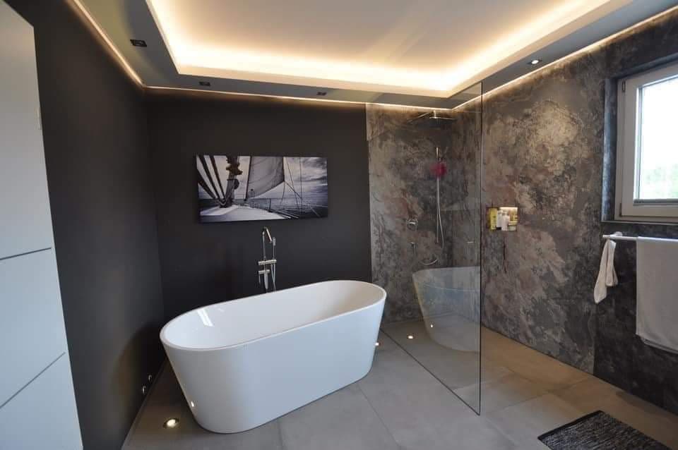 Badsanierung – Modernes Luxusbad